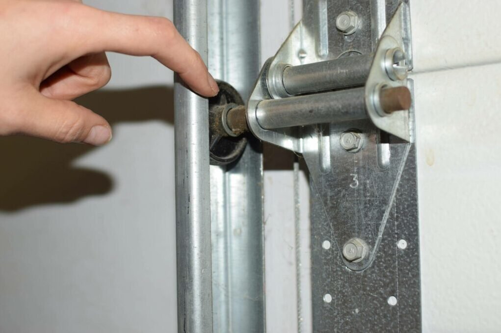 Cable, Roller & Hinge Replacement | West Jefferson, OH Service
